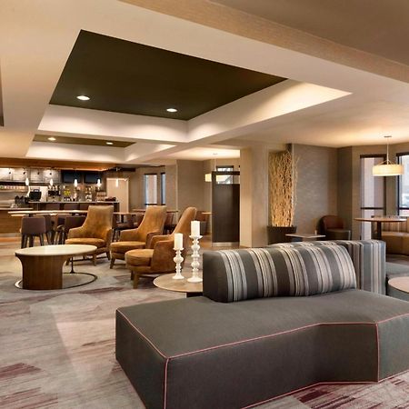 Courtyard By Marriott Bloomington Normal Hotell Exteriör bild
